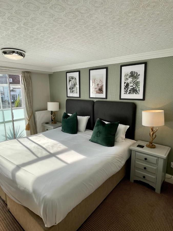 The Abbey Hotel Battle Luaran gambar