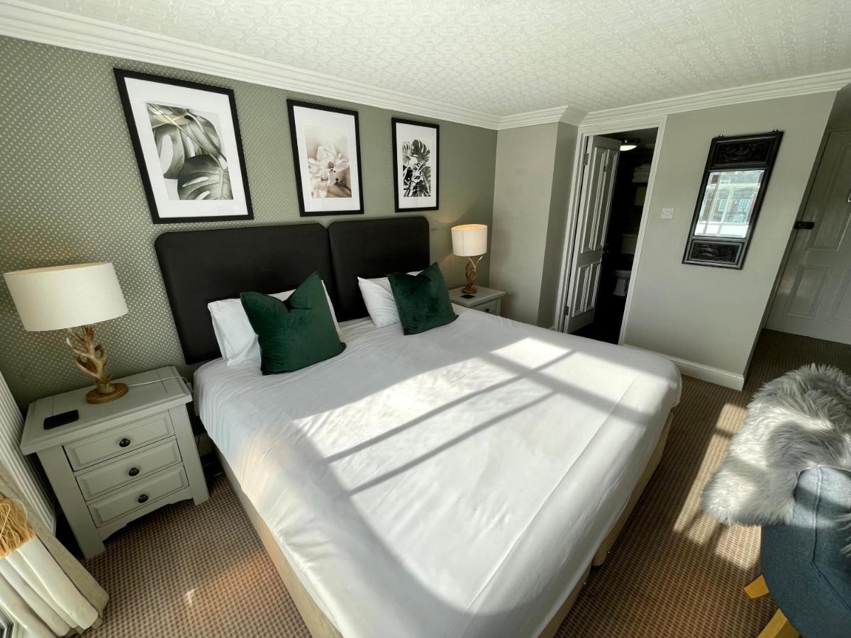 The Abbey Hotel Battle Luaran gambar