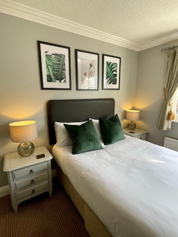 The Abbey Hotel Battle Luaran gambar