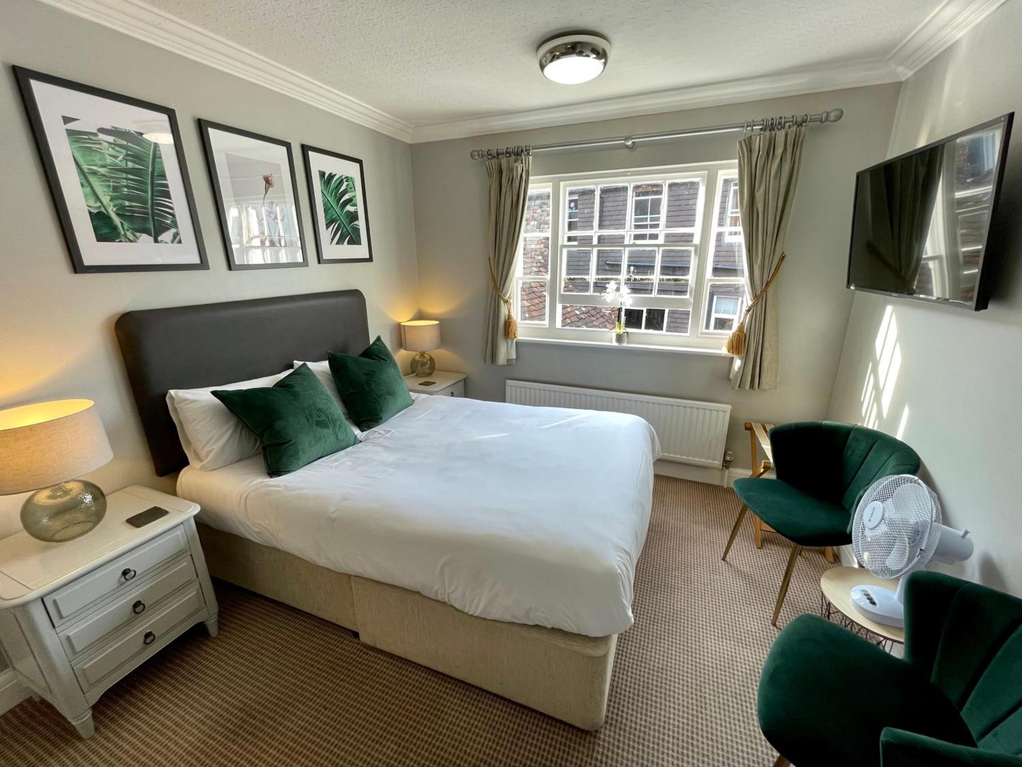 The Abbey Hotel Battle Bilik gambar
